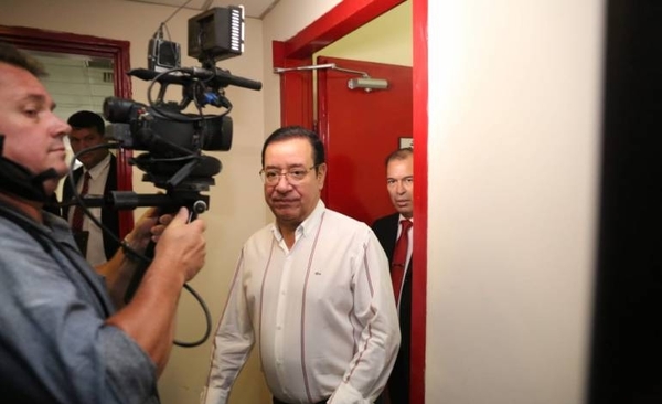 HOY / Juez ordena captura del diputado Miguel Cuevas y la defensa lo recusa