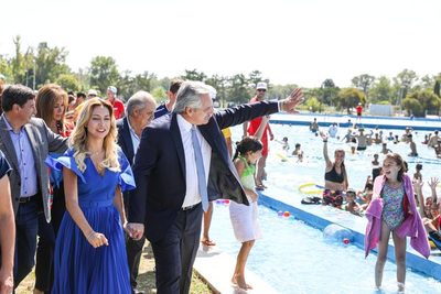 Fernández celebra coincidencias con FMI tras fin de las reuniones