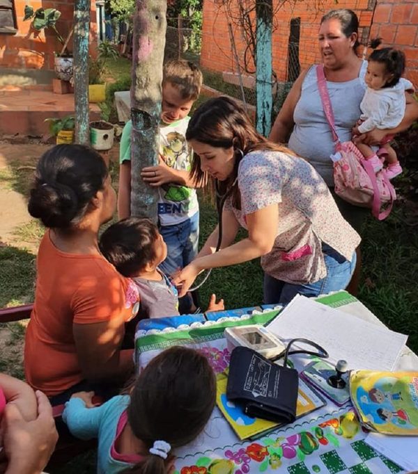 Comunidades de Presidente Hayes reciben atención médica
