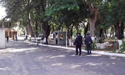 HOY / Tras chicanas y evasivas, Miguel Cuevas se presentó en la Agrupación Especializada