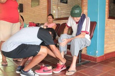 Estudiantes visitaron a pacientes con cáncer en su UPD