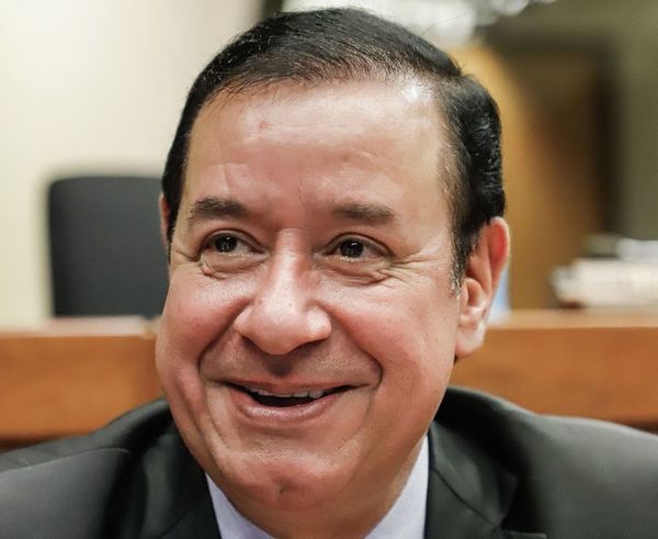 “Miguel Cuevas cumplirá con la orden judicial”, según confirma su abogado, Carlos Villamayor - Notas - ABC Color