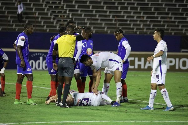 Pablo Aguilar sufre una grave lesión