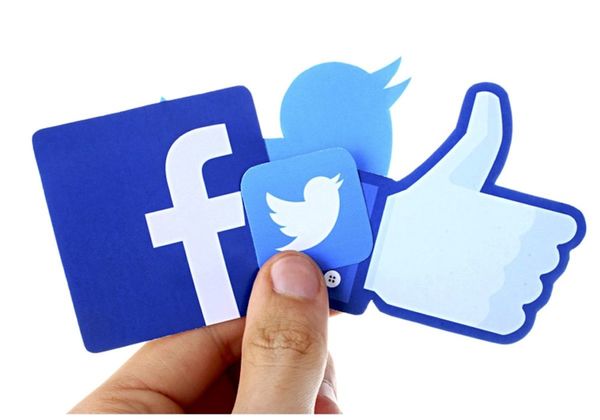 ¿Twitter y Facebook quieren darles el poder a los usuarios? ¿En serio?