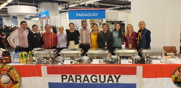 Paraguayos participan de actividad benéfica a favor de niños en Viena
