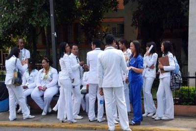 Funcionarios de Salud con deudas masivas