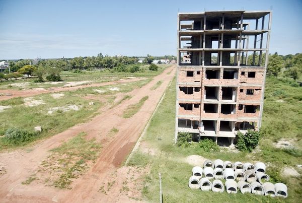 MOPC cambiará proyecto del complejo de Mariano - Economía - ABC Color