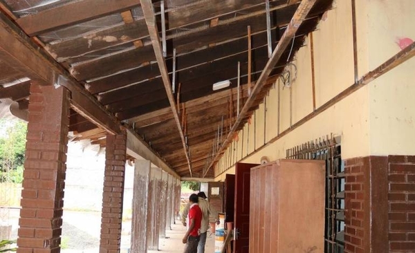 HOY / Inicia año lectivo con educadores con dengue y escuelas deterioradas