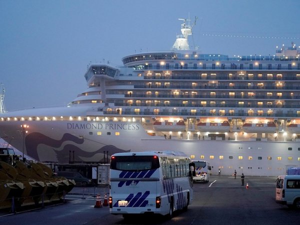 Coronavirus: Concluye desembarco de pasajeros del Diamond Princess