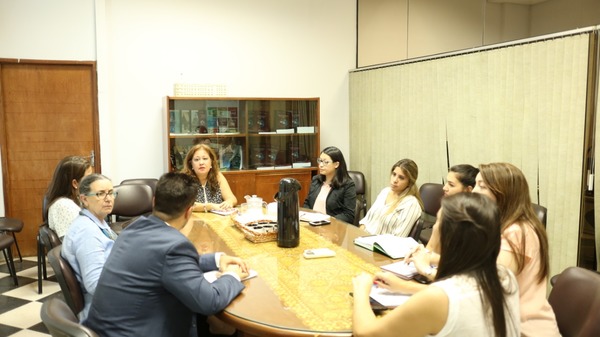 Hacienda y Banco Mundial buscan maximizar inversiones destinadas a Primera Infancia - .::RADIO NACIONAL::.