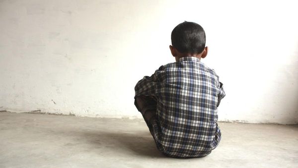 Denuncian a padre y abuelo por abuso sexual en Limpio