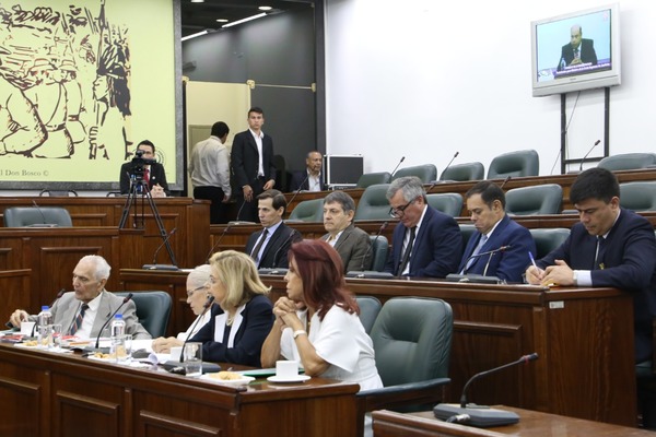 Se reanudan las Audiencias Públicas para el cargo vacante de ministro de la Corte Suprema de Justicia - .::RADIO NACIONAL::.