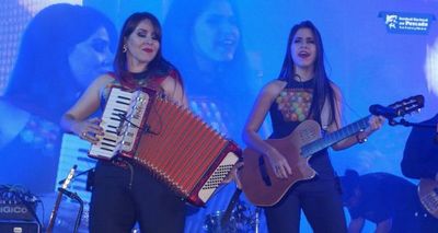 “Viernes culturales” con  homenaje a las mujeres - Weekend - ABC Color