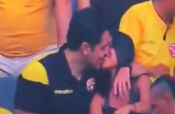 'Destruyeron mi relación': las excusas del hincha captado por la Kiss Cam en plena infidelidad - C9N
