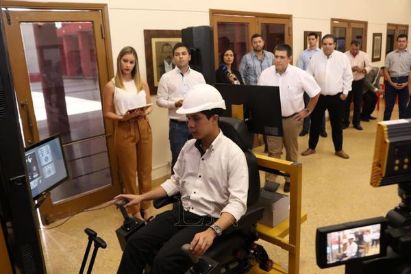 ANR dará cursos de mecánica a jóvenes. Cartes estuvo presente y dijo que “no podemos ser simplemente una maquinaria electoral” - ADN Paraguayo