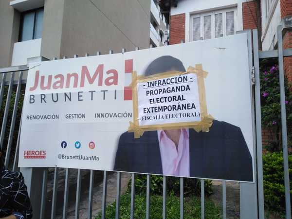 Retiran propaganda electoral ilegal en Asunción