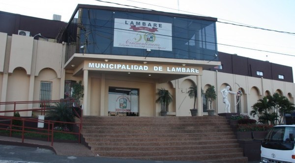 Denuncian nuevas contrataciones en la Municipalidad de Lambaré y falta de pago de aguinaldo - ADN Paraguayo