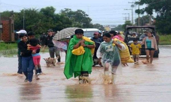 Fuertes lluvias dejan 19 muertos y más de 10.000 familias afectadas en Bolivia » Ñanduti