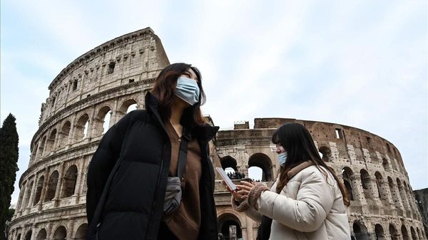 Cierran lugares públicos en diez localidades en el norte de Italia