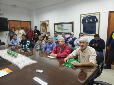 Director de Tránsito de Luque desmiente a Taxistas sobre MUV y Uber - Informate Paraguay