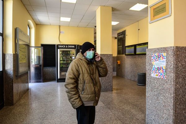 Dos muertos por el nuevo coronavirus en Italia, donde hay varias ciudades aisladas