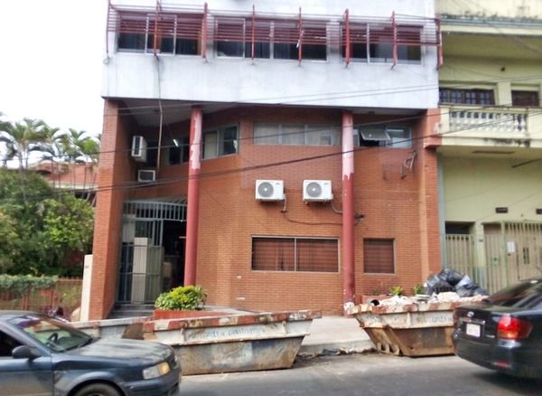 Detectan sobreprecios en licitación del Ministerio de Justicia - Informate Paraguay