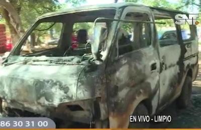 Incendiaron un vehículo en Limpio - SNT