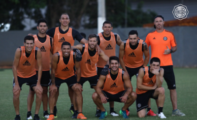 HOY / Garnero escoge a 18 futbolistas para enfrentar a Cerro Porteño