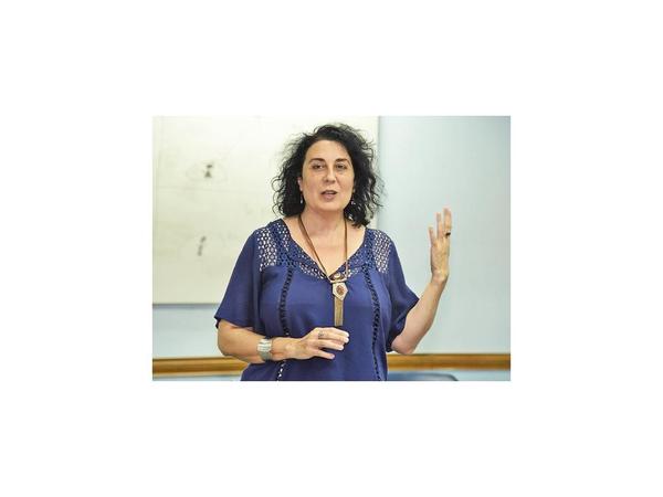 “La gran debilidad de la gente es no poder interpretar lo que lee”