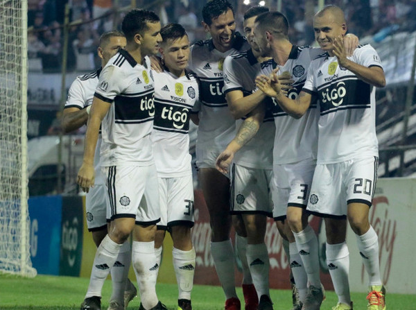 Olimpia y Cerro golean y la punta del torneo sigue sin cambios - Informate Paraguay