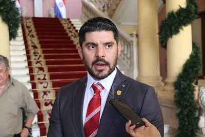 Óscar Rodriguez cumple dos meses como intendente y desafía a “sectores poderosos”
