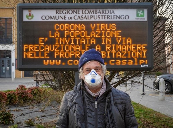 Italia eleva a un centenar los contagiados por el coronavirus en el norte del país