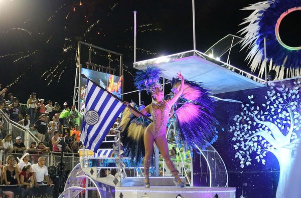 Más de 7.000 personas disfrutaron de última ronda del carnaval