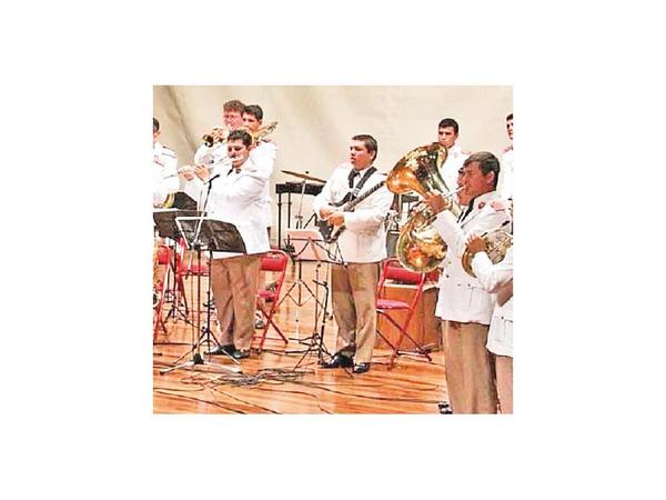 Concierto de la Jazz Band de la Policía en el Ignacio A. Pane
