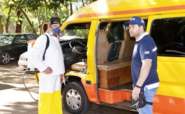 Inspeccionan y fumigan transportes escolares - Locales - ABC Color