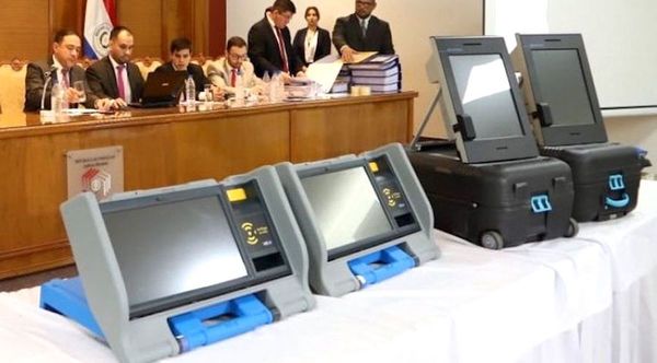 Este miércoles 26 de febrero llegan las primeras máquinas de votación