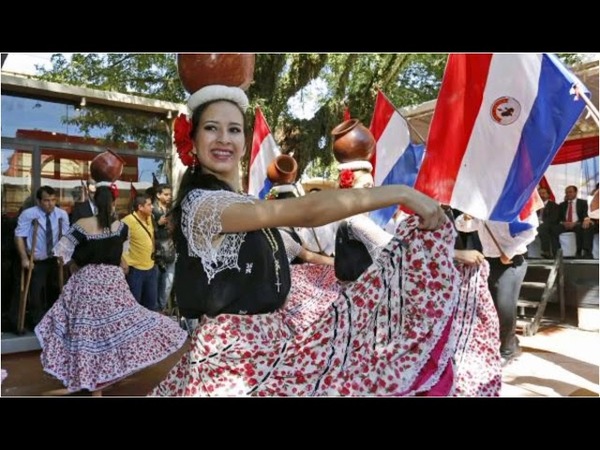 24 DE FEBRERO, DÍA DE LA MUJER PARAGUAYA. LA MÁS GLORIOSA DE AMÉRICA