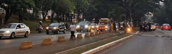 Brutal accidente en CDE