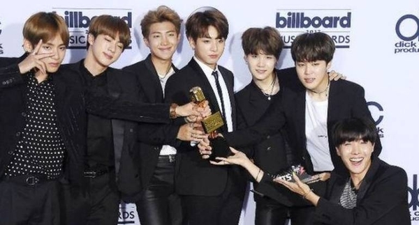 HOY / BTS dicen que su nuevo álbum "Map of the Soul: 7" revela su lado más oculto