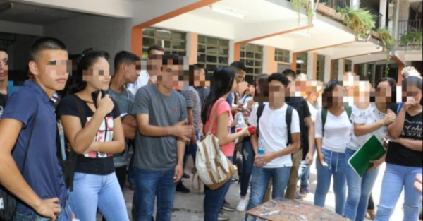 Pelicortos, de gala y puntualidad es lo que más les cuesta a chicos