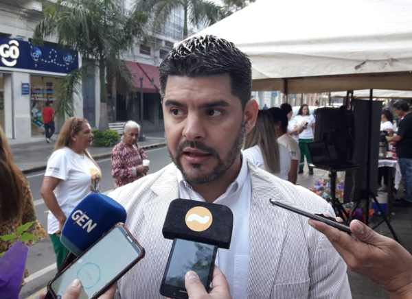 'Por primera vez escucho que debemos solicitar a la policía que vele por la seguridad de la ciudadanía', sostiene intendente de Asunción