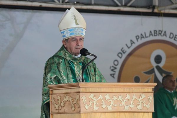 Obispo urge el “milagro” de que emerjan políticos honestos en Paraguay - Nacionales - ABC Color