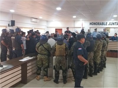 Nuevos incidentes en sesión de Junta Municipal en Pedro Juan Caballero