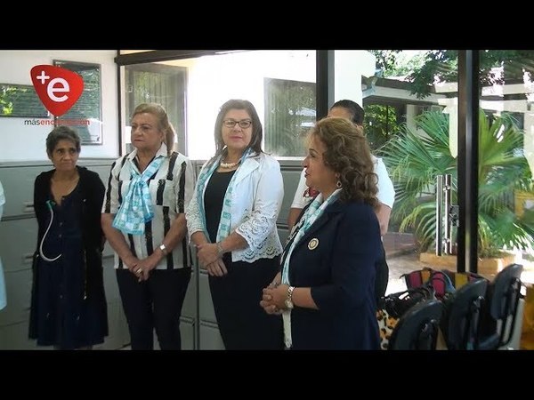 CLUB SOROPTIMIST HIZO ENTREGA DE OBSEQUIOS A PACIENTES Y UN APORTE ECONÓMICO EN EL HOSPITAL DIA