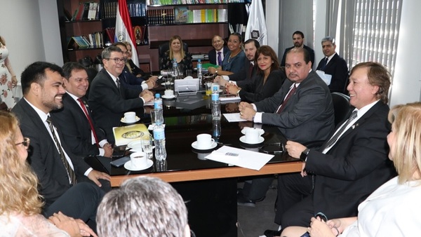Fiscal General se reunió con Fiscales Adjuntos del país