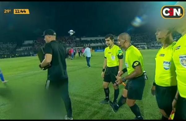 Revisamos las jugadas polémicas del clásico Olimpia-Cerro - C9N