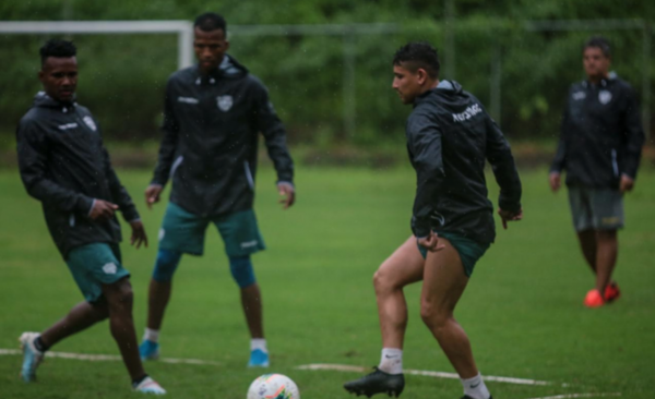 HOY / Veinte jugadores trae Barcelona para la revancha con el Ciclón