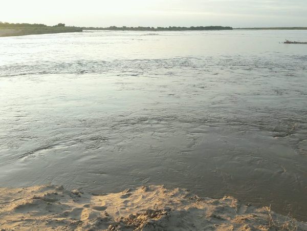 Río Pilcomayo alcanzó su pico más alto en la nueva embocadura