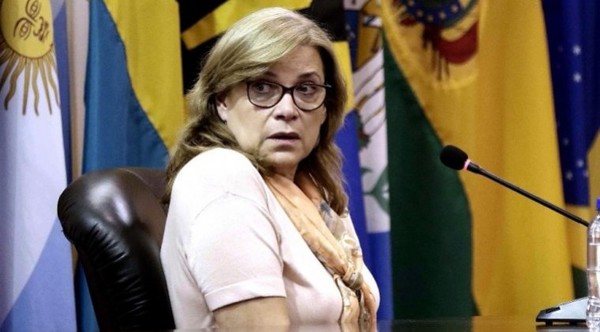 Reimpulsan querella contra Cristina Arrom por difamación y calumnia » Ñanduti
