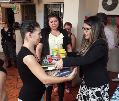 Modelo de empresa social funcionará en cárcel de mujeres
